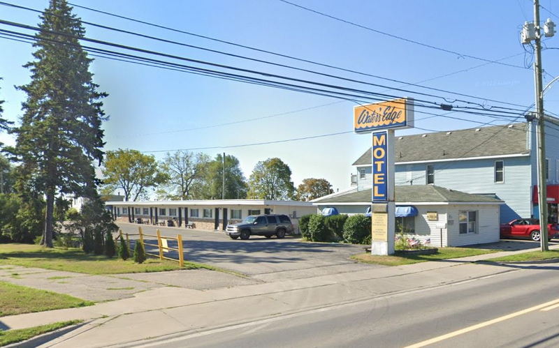 Waters Edge Motel (Huggler Motel) - 2022 Street View (newer photo)